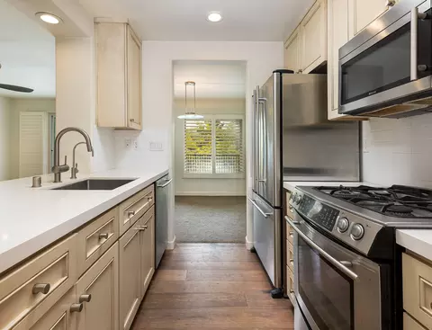 266 Por La Mar Cir, Santa Barbara, CA 93103