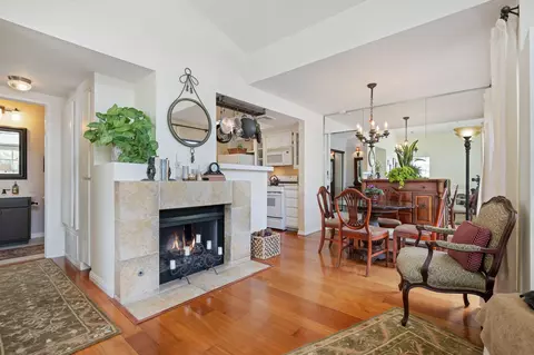 1240 Franciscan Ct #8, Carpinteria, CA 93013