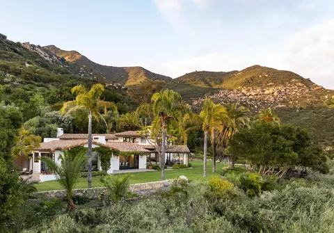 1366 Oak Creek Canyon Rd, Montecito, CA 93108