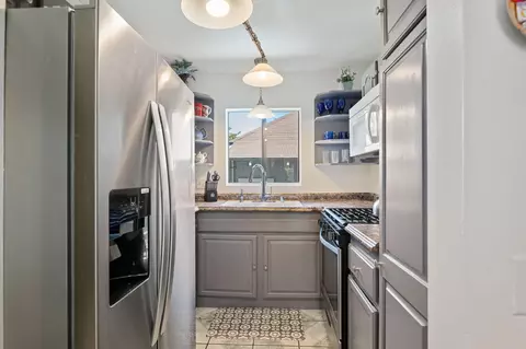 543 S E St, Oxnard, CA 93030 photo 9
