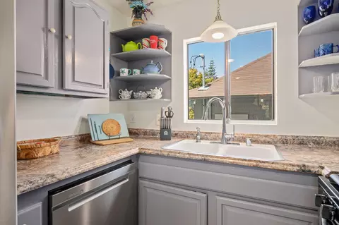 543 S E St, Oxnard, CA 93030 photo 11