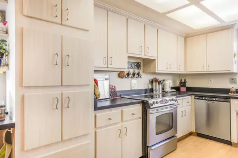 Kitchen - 913 E Fir Ave, Lompoc, CA 93436 photo 2 of 4