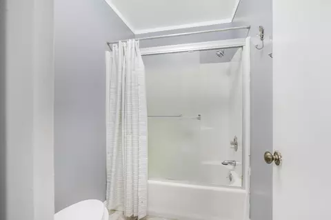 Bath - 913 E Fir Ave, Lompoc, CA 93436 photo 2 of 4