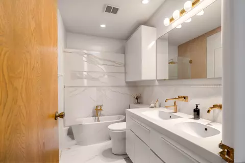 Bath - 904 E Fir Ave, Lompoc, CA 93436 photo 6 of 7