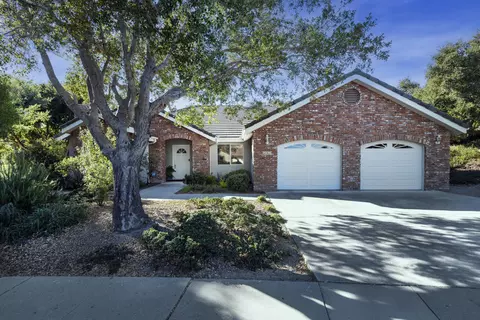 606 Aqueduct Way, Solvang, CA 93463