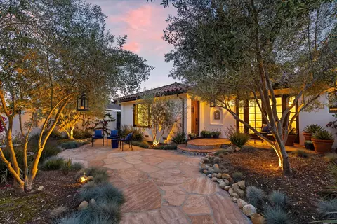 3035 Samarkand Dr, Santa Barbara, CA 93105