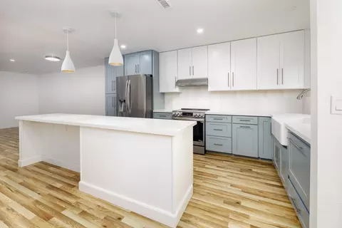 375 Cannon Green Dr #B, Goleta, CA 93117