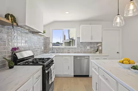 1711 Rialto St, Oxnard, CA 93035 photo 8