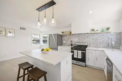 1711 Rialto St, Oxnard, CA 93035 photo 9