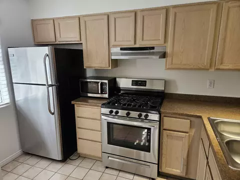 Kitchen - 4692 Carpinteria Ave #22, Carpinteria, CA 93013 photo 2 of 3