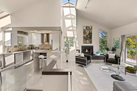 840 Cheltenham Rd, Santa Barbara, CA 93105