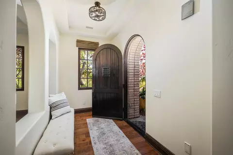 Entry Way - 267 Elderberry Dr, Goleta, CA 93117 photo 1 of 2