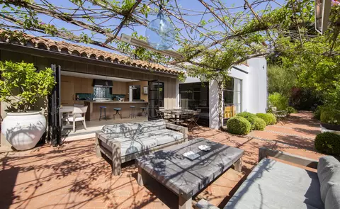 Exterior - 770 Via Manana, Montecito, CA 93108 photo 4 of 12