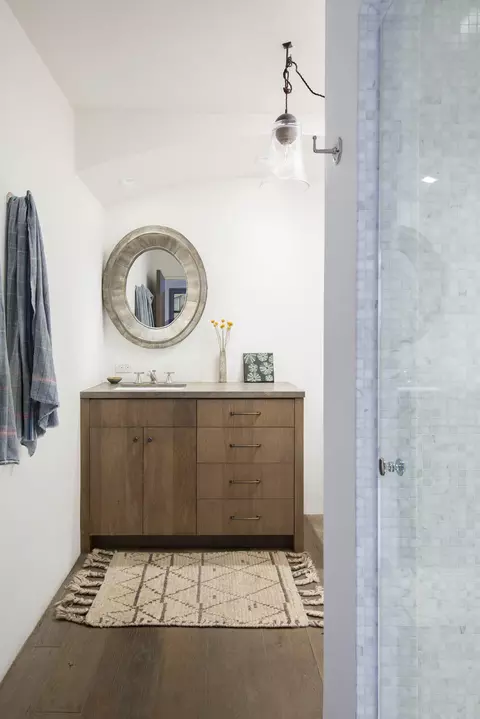 Bath - 770 Via Manana, Montecito, CA 93108 photo 2 of 5