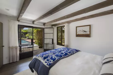 Bedroom - 770 Via Manana, Montecito, CA 93108 photo 4 of 4