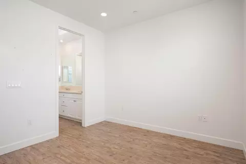Bedroom - 246 Robles Way, Buellton, CA 93427 photo 2 of 3