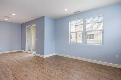 Living - 246 Robles Way, Buellton, CA 93427 photo 2 of 2