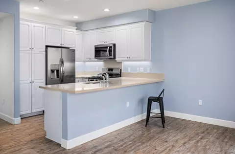 Kitchen - 246 Robles Way, Buellton, CA 93427 photo 2 of 2