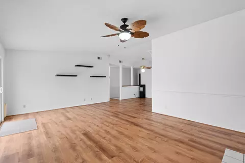 Living - 204 S Tulip St, Lompoc, CA 93436 photo 4 of 8