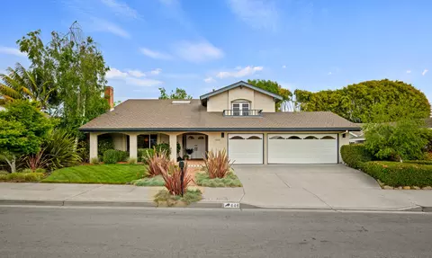 446 Camino Laguna, Goleta, CA 93117