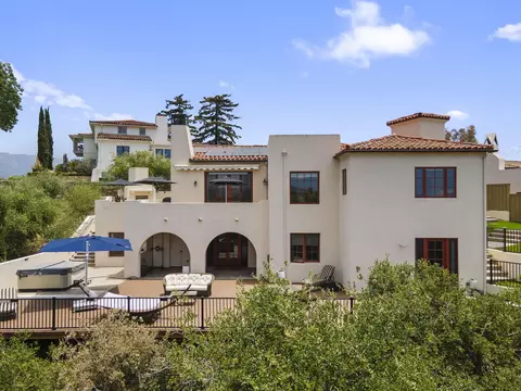 5325 Plunkett Ln, Santa Barbara, CA 93111