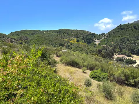 1 Vera Canyon Dr, Malibu, CA 90265