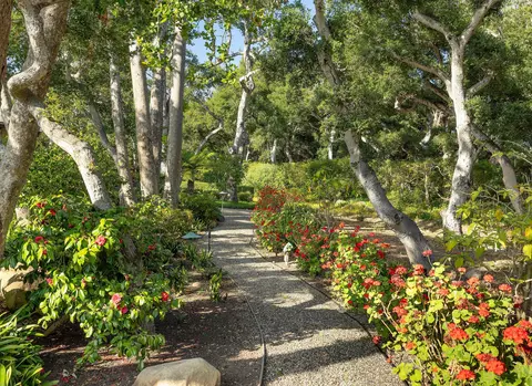 Exterior - 500 Eastgate Ln, Montecito, CA 93108 photo 6 of 8