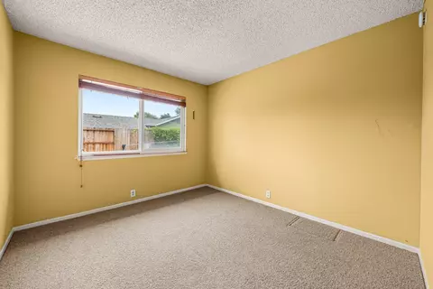 Bedroom - 4595 Aragon Dr, Carpinteria, CA 93013 photo 2 of 2