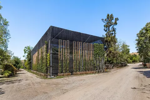 Exterior - 1048 E La Loma Ave, Somis, CA 93066 photo 12 of 20