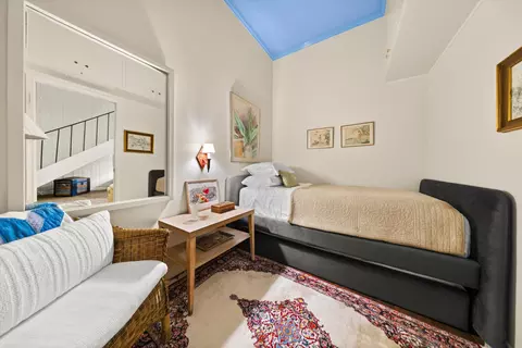 Bedroom - 1048 E La Loma Ave, Somis, CA 93066 photo 1 of 7