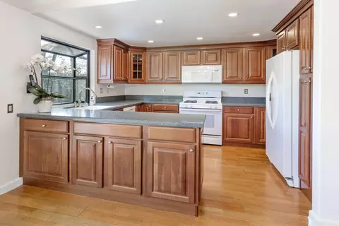 Kitchen - 5150 Concord Pl, Carpinteria, CA 93013 photo 1 of 1