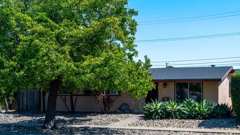 320 E North Ave, Lompoc, CA 93436