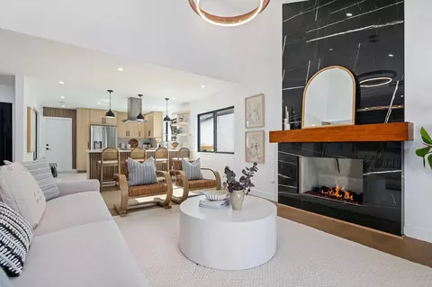 7352 Elmhurst Pl, Goleta, CA 93117