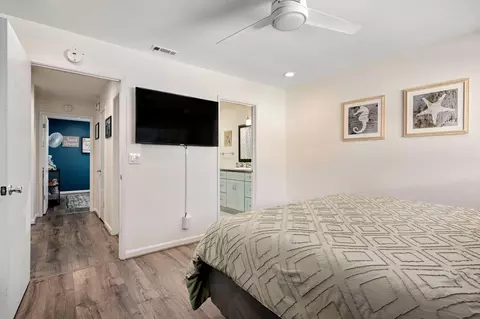 Bedroom - 4430 Catlin Cir #B, Carpinteria, CA 93013 photo 2 of 3