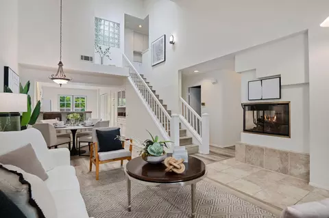 3773 Greggory Way #2, Santa Barbara, CA 93105