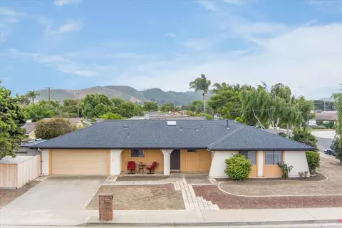 1300 E Airport Ave, Lompoc, CA 93436