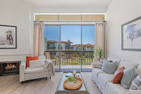 Living - 3375 Foohill Rd #833, Carpinteria, CA 93013 photo 5 of 5
