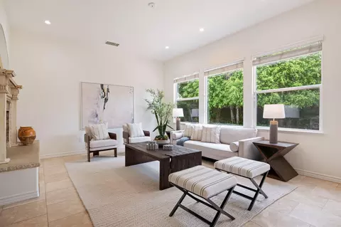 Living - 252 King Daniel Ln, Goleta, CA 93117 photo 5 of 6