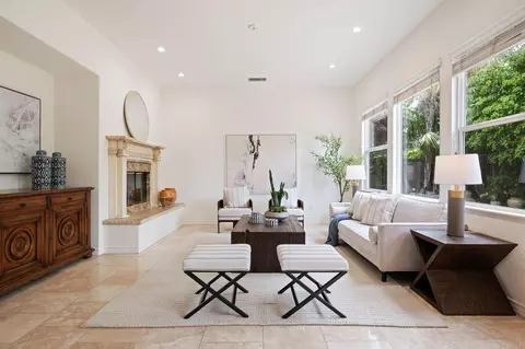 Living - 252 King Daniel Ln, Goleta, CA 93117 photo 6 of 6