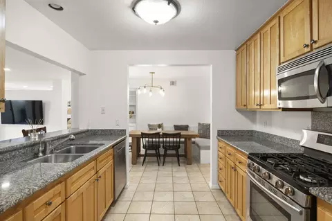 2171 Martinique Ln, Oxnard, CA 93035 photo 14