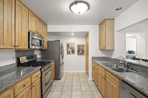 2171 Martinique Ln, Oxnard, CA 93035 photo 13