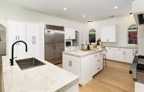 Kitchen - 425 Calle Lippizana, Goleta, CA 93117 photo 3 of 3