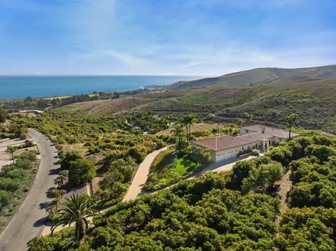 View/Area - 425 Calle Lippizana, Goleta, CA 93117 photo 3 of 3