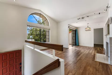 1240 Franciscan Ct #6, Carpinteria, CA 93013
