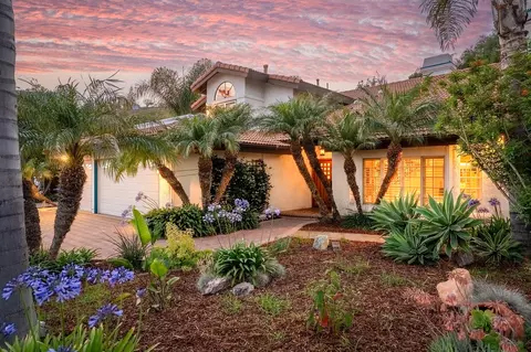 152 San Miguel Dr, Camarillo, CA 93010