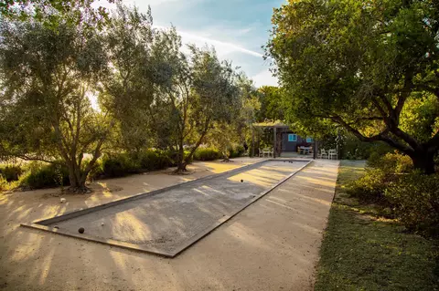 Exterior - 650 San Ysidro Rd, Montecito, CA 93108 photo 27 of 30