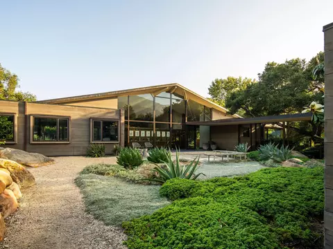 Exterior - 650 San Ysidro Rd, Montecito, CA 93108 photo 3 of 30