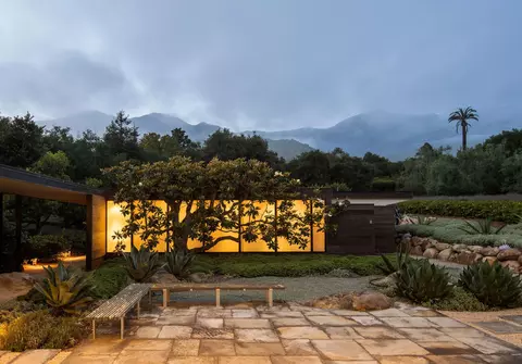 Exterior - 650 San Ysidro Rd, Montecito, CA 93108 photo 6 of 30
