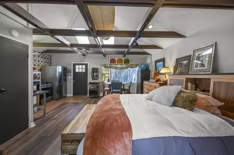 Bedroom - 301 Park Rd, Ojai, CA 93023 photo 5 of 5