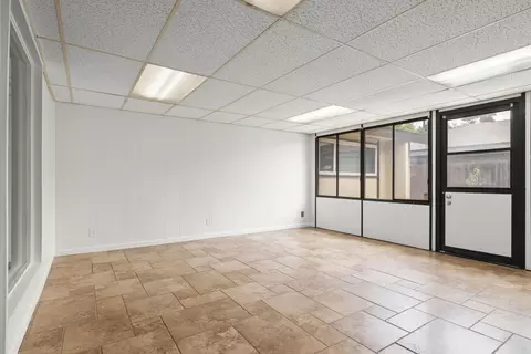 Other - 741 Kentwood Dr, Oxnard, CA 93030 photo 2 of 4
